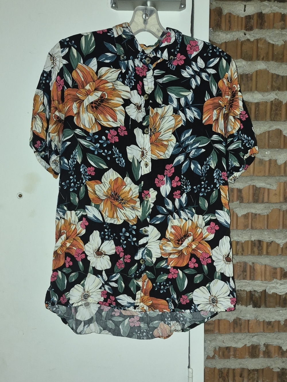 Peau De Loup Hawaiian Floral Button Up Shirt Size 12